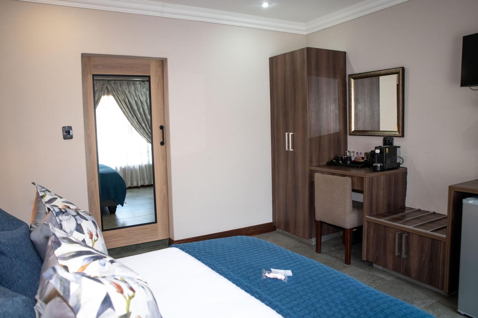Iso'Bella Vita Guesthouse Phalaborwa Bilik gambar